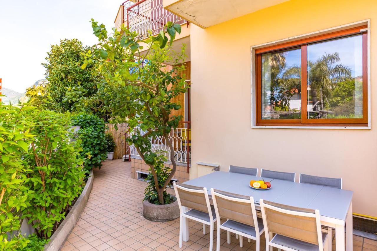 Il Riccio Di Mare A 5 Minuti Da Sorrento Apartment Sant'Agnello Exterior photo
